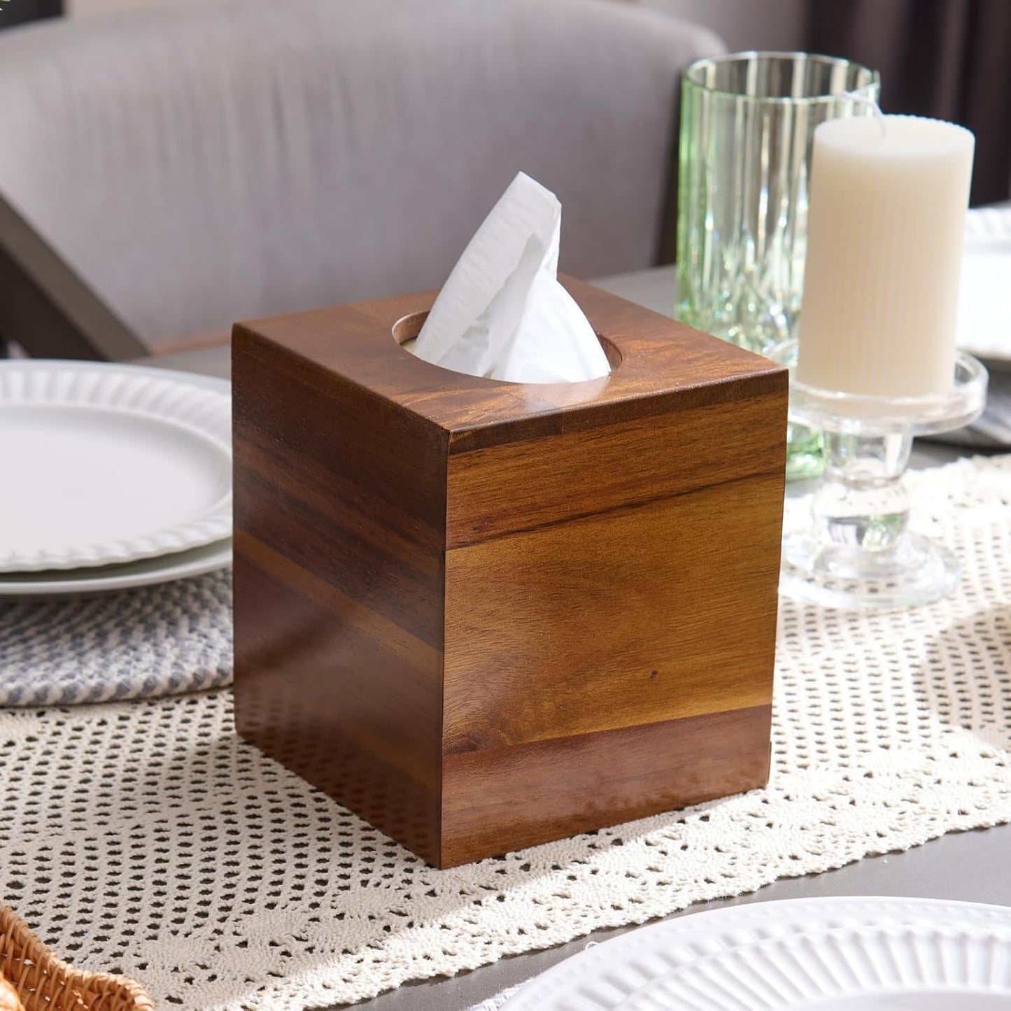YANGQIHOME Tissue Box Cover Square, Acacia Wood Tissue Holder for Bathroom, Living Room, Dining Table, Decorative Cube Facial Tissue Box Cover, 5.3 x 5.3 x 6.1 inches