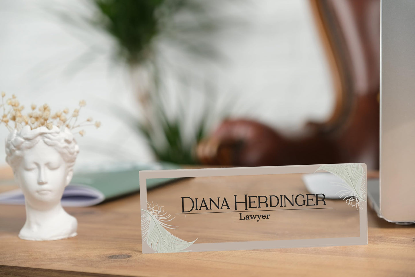 Personalized Desk Nameplate, Custom Acrylic Office Sign for Him Boss, Professional Name Plate for Coworkers, Custom Gift Idea for Office, New Job Gift, Coworker Gift, Phd Gift (Flower Design-1)