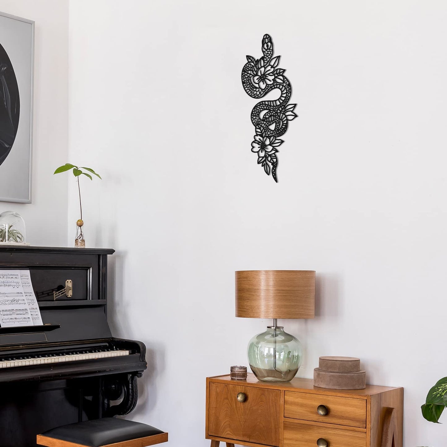 Shimeyao Snake Wall Art Gothic Metal Snake Bedroom Decor Floral Animal Hanging Decor Goth Wall Art Aesthetic Witchy Hanging Boho Decorations for Apartment Bedroom Bathroom