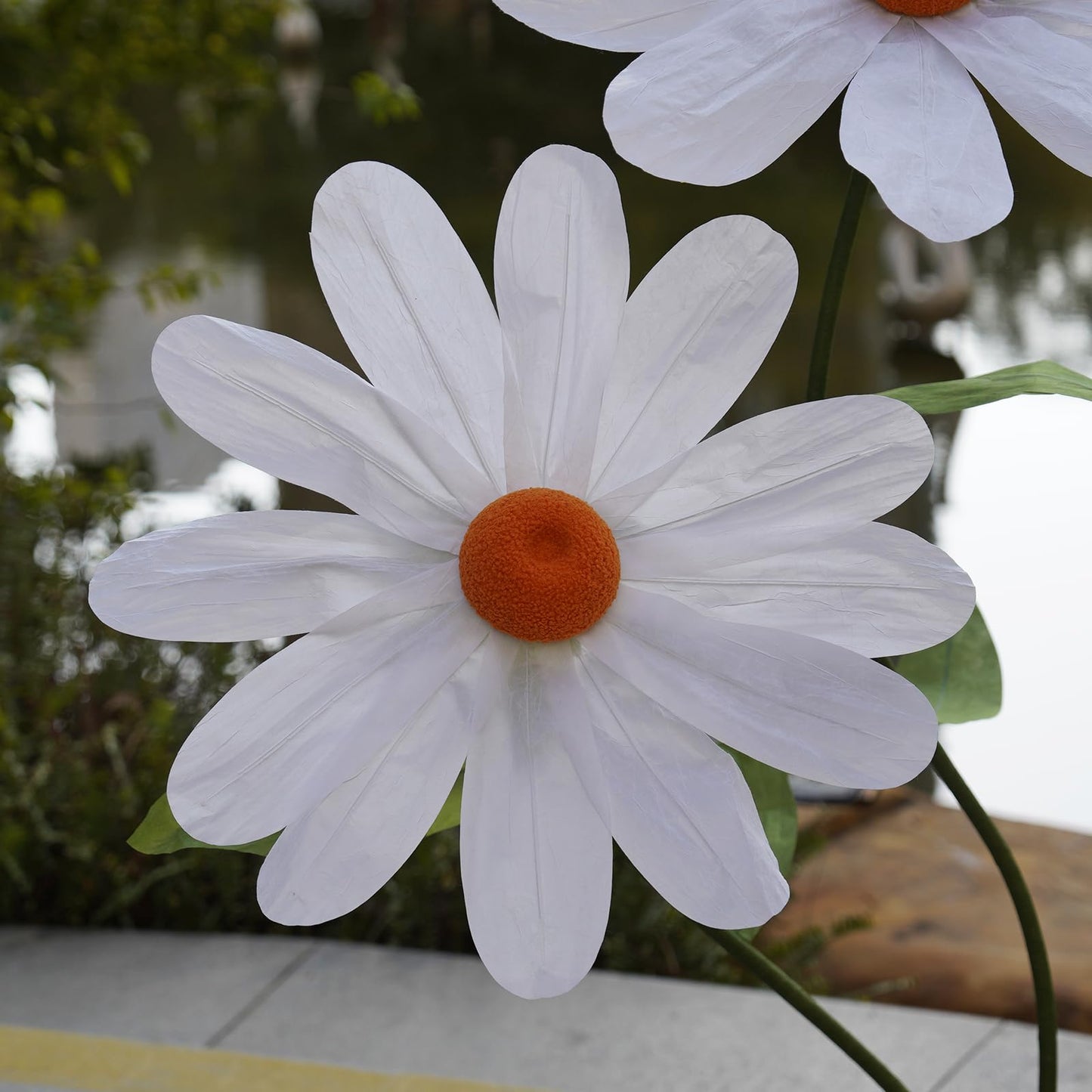 ZEYEXE Giant Flower for Decoration,Large Faux Daisy with Stand,Giant Artificial Flowers Decor Oversized Paper Flowers for Garden Party,Home,Weddings,Event & Commercial Display (White)