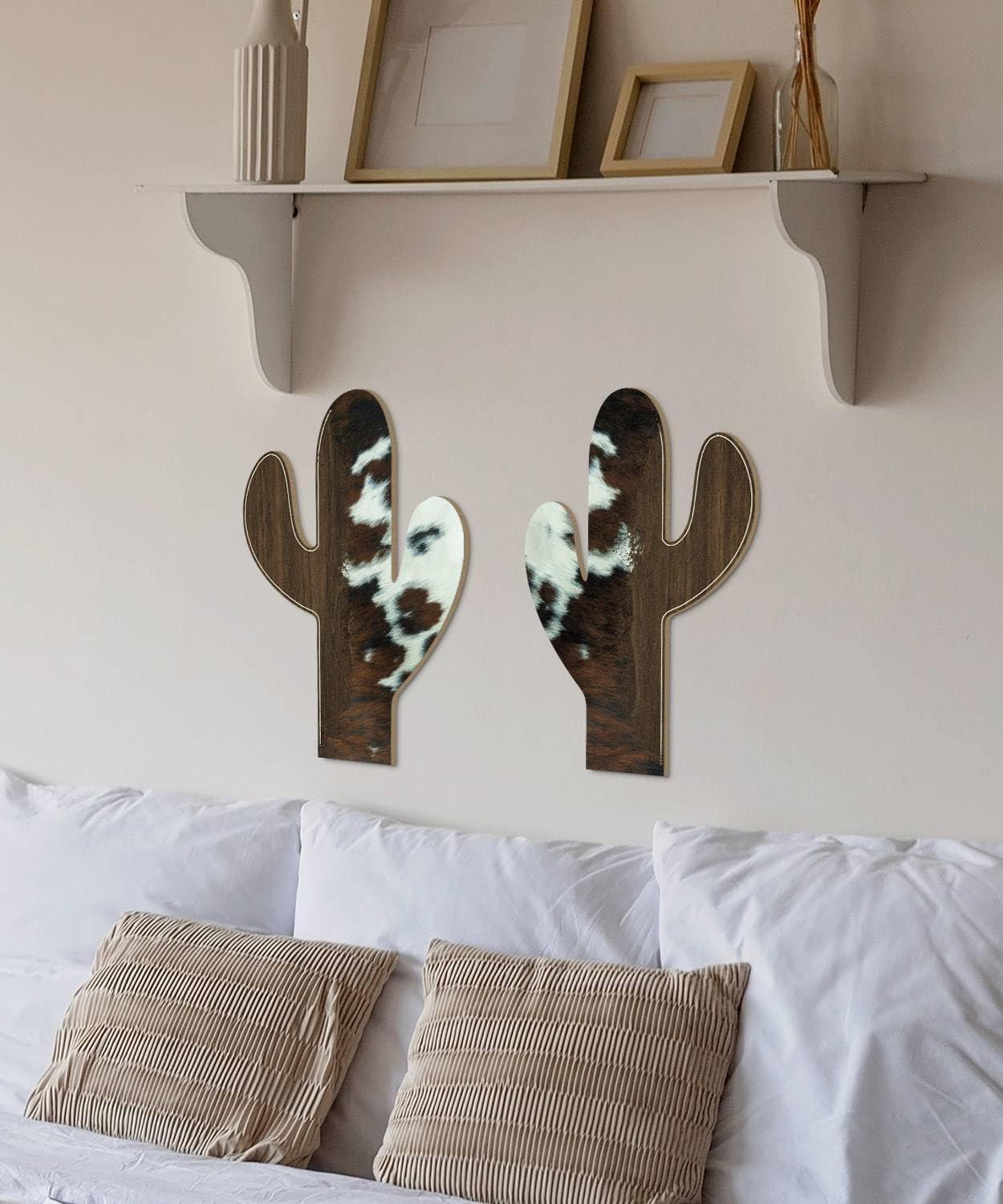 Putuo Decor Cactus Wall Decor Set of 2, Western Farmhouse Cowhide Cactus Wall Art, Rustic Cow Print Wall Hanging for Living Room Bedroom Entryway