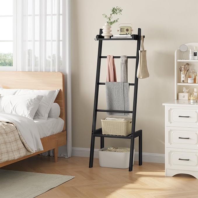 HOOBRO Blanket Ladder, 5 Tier Bamboo Ladder Shelf, Blanket Ladders for Living Room and Bedroom, Farmhouse Blanket Holder Rack for Storage and Home Decor, Decorative Towel Rack, Black BK91CJ01G1