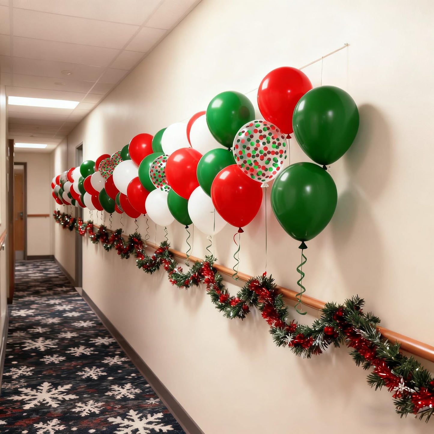 60 Pcs 12 Inch Christmas Balloons Red Green White Confetti Balloons for Birthday Wedding Festival Christmas New Year Holiday Decoration