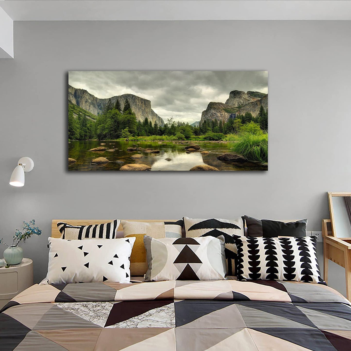 Yosemite Canvas Wall Art Green Mountain Clear Water Nature Pictures Wall Decor Yosemite National Park Scenery Canvas Painting Modern Forest Stream Landscape Canvas Print Artwork for Wall Decoration