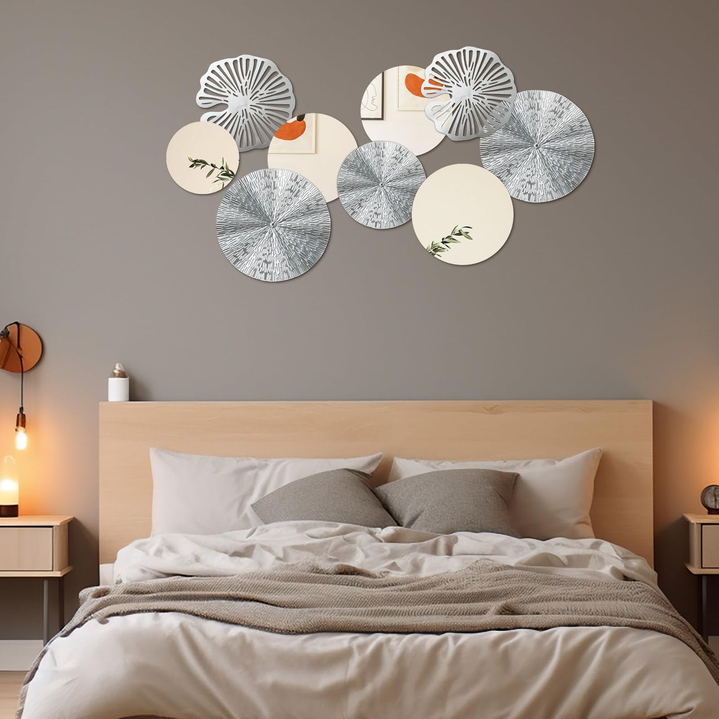 Hicarer 9 Pcs Circle Mirrors Metal Home Decor Wall Decorative Modern Round Accent Wall Art Sculpture Hanging Decorations for Living Room Office Bedroom Kitchen(Silver)