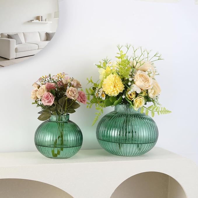Green Glass Vases for Tulips, Set of 2, Flower Vases for Bouquet, Ribbed Glass Vase for Flowers, Short Vase for Living Room, Office, Coffee Table, Shelf, Wedding