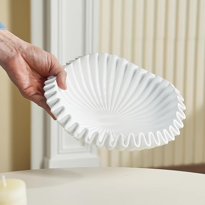 FESTGLOX White Decorative Bowl, Modern Handicraft Ruffle Key Bowls for Living Entryway Table, Decorative Fruit Bowl for Kitchen Counter, Coffee Tables