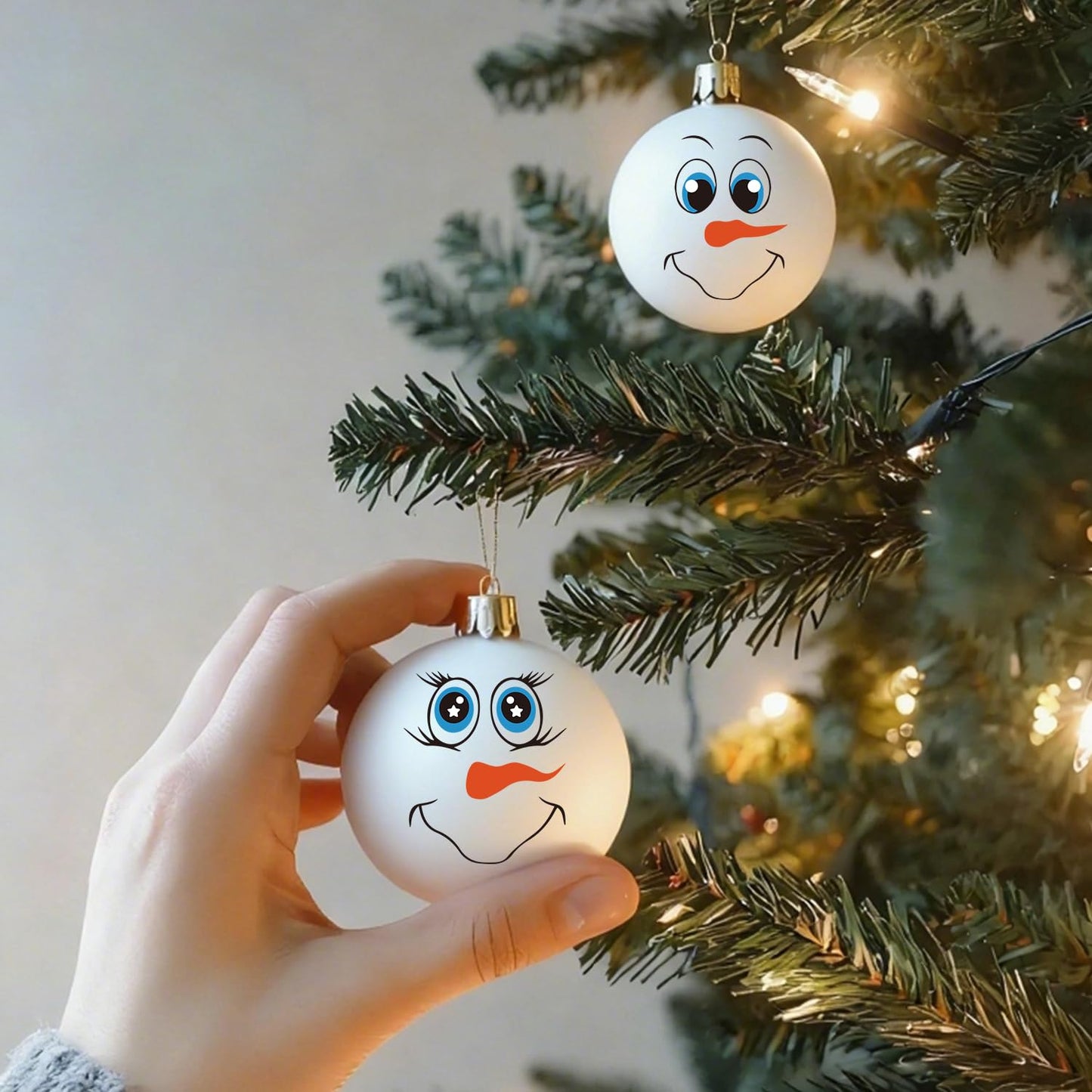 52PCS Snowman Face Stickers for Crafts, Snowman Face Decals for Christmas Ball Ornaments, Cups, Mugs, Jars, Window Stickers, DIY Christmas Tree Ornaments Decorations Holiday Crafts