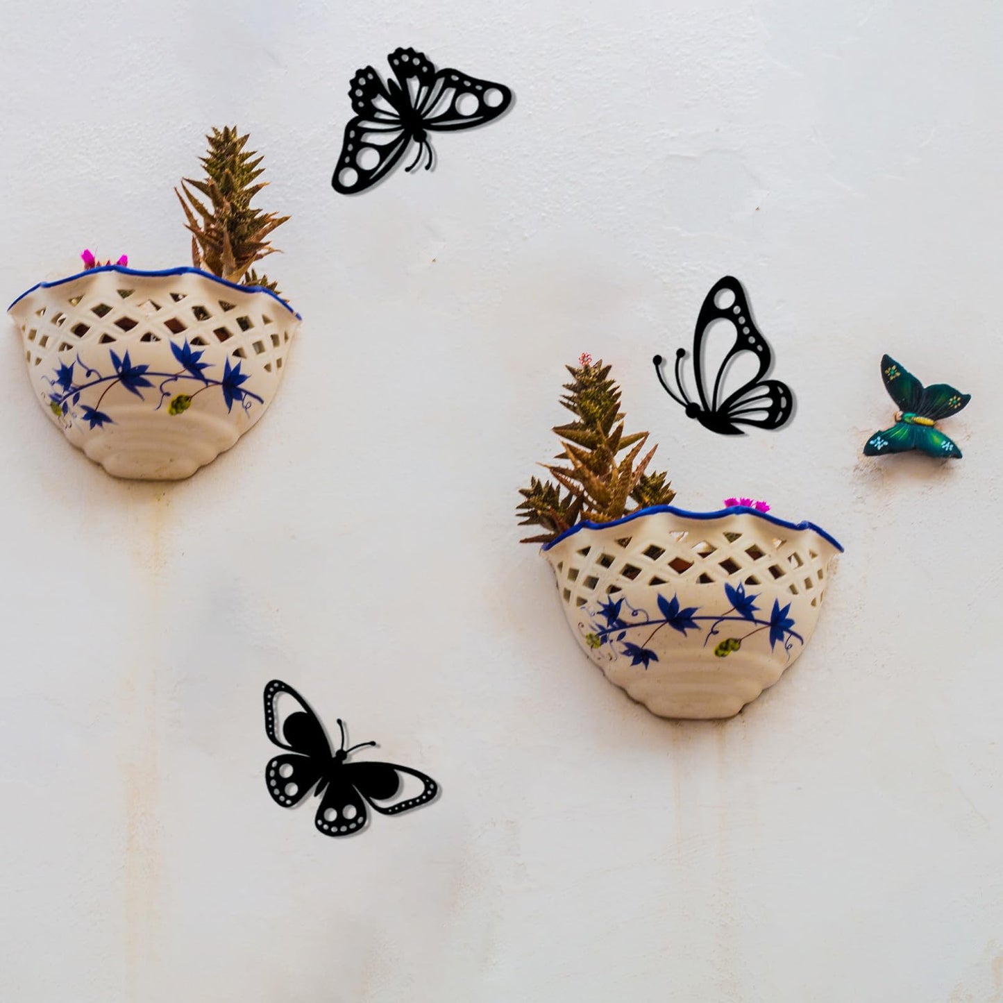 Kercan Metal Butterfly Decor Set of 3, Fence Decor Sculpture Hanging, Metal Butterflies Outdoor Decoration for The Garden, Patio, Fence, Home, and Yard