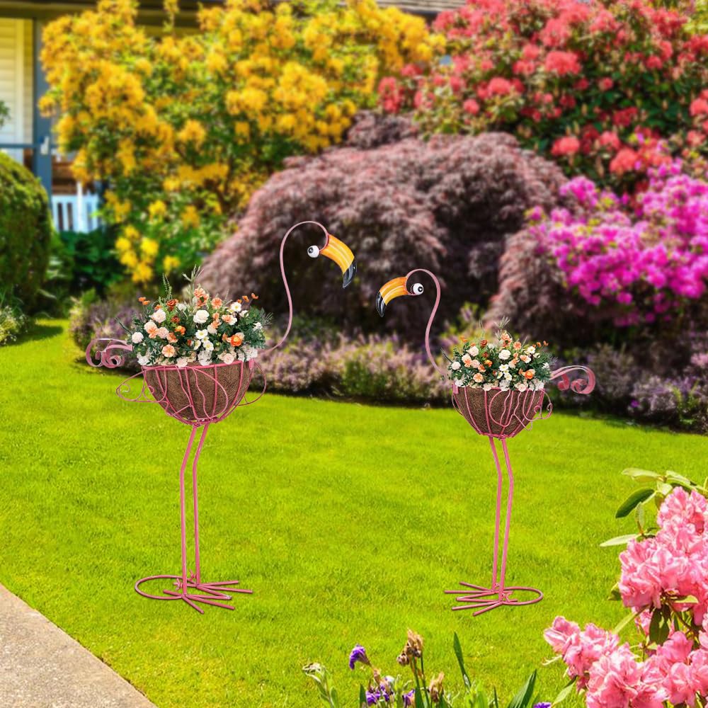hogardeck Garden Decor for Outside, Set of 2 Pink Flamingo Planters with Basket, Metal Standing Flamingo Plant Pots Yard Art for Home Indoor Outdoor Garden Porch Lawn Patio Pool