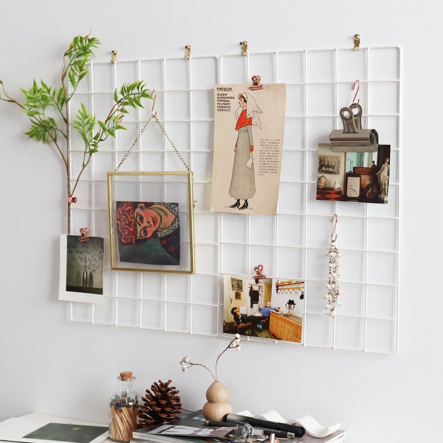 PEAUARL Metal Mesh Wall Grid Panel for Photo Display,Message Board,Size: 17.5" x 11.8",Pack of 2 (White)