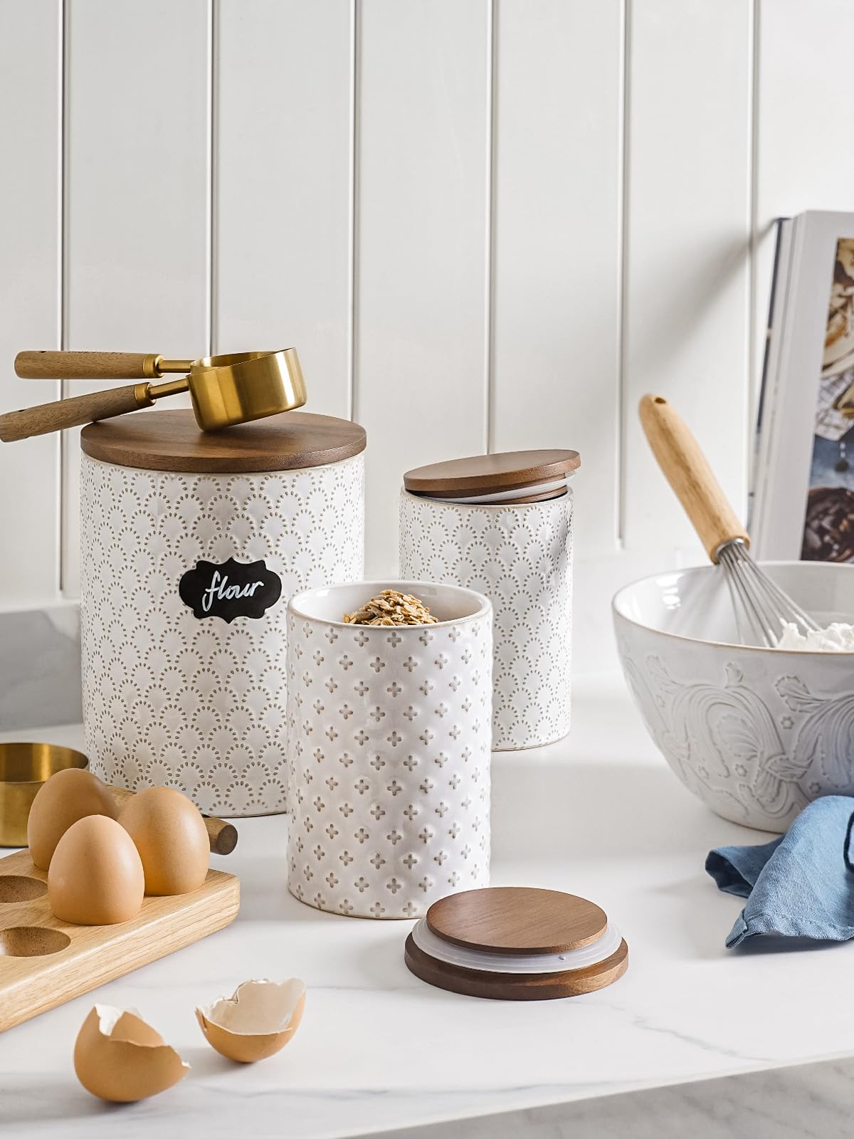 LE TAUCI Ceramic Kitchen Canister Set with Airtight Lids, Food Storage Containers for Flour, Sugar, Coffee - Large Embossed Jars for Pantry Storage & Countertop Decor - Set of 2 (78/25 oz), Clover