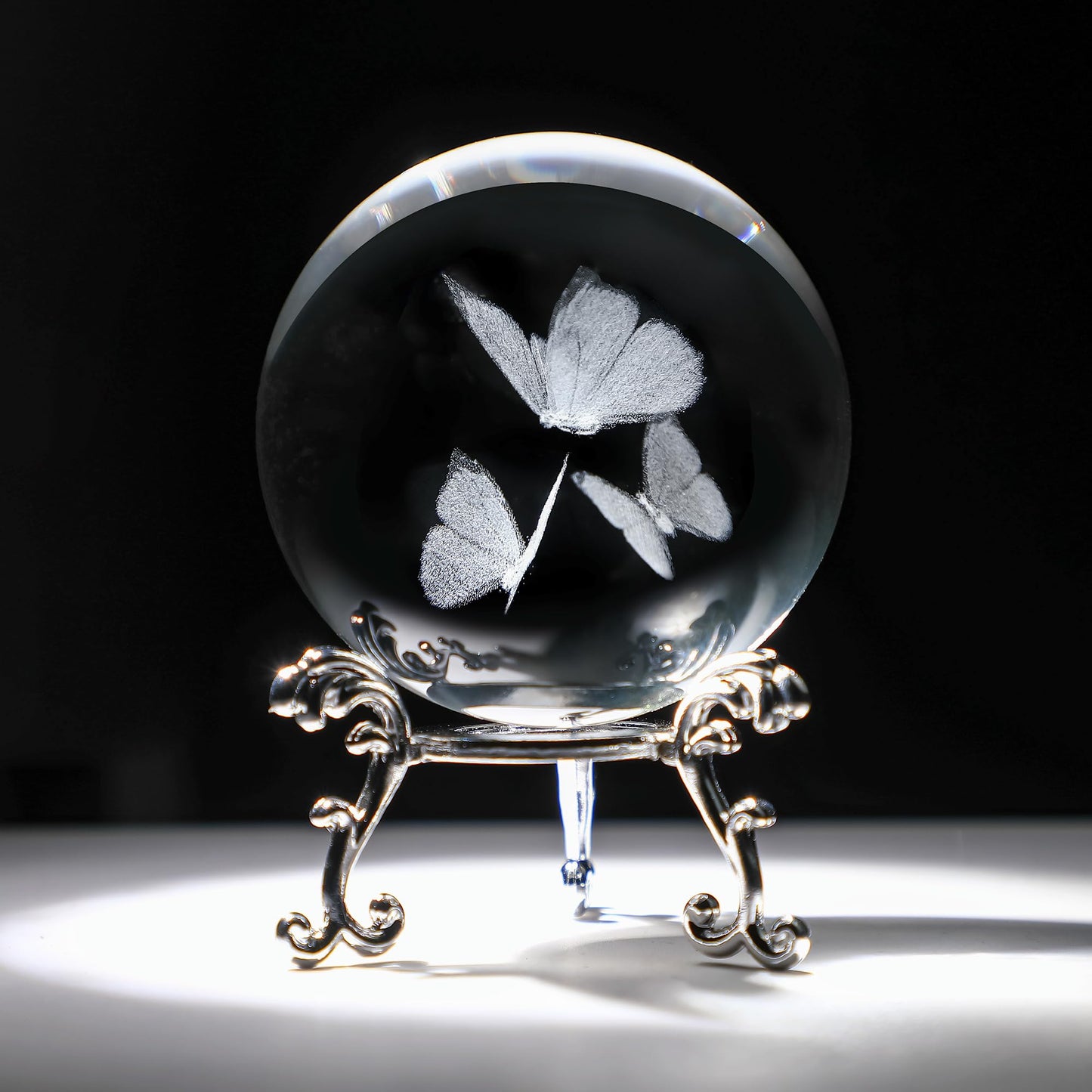 HDCRYSTALGIFTS 3D Laser Engraved Butterfly Crystal Ball Paperweight 2.36in(60mm) Glass Decorative Ball for Room Table Ornament Butterfly Figurines for Mom Women Friends