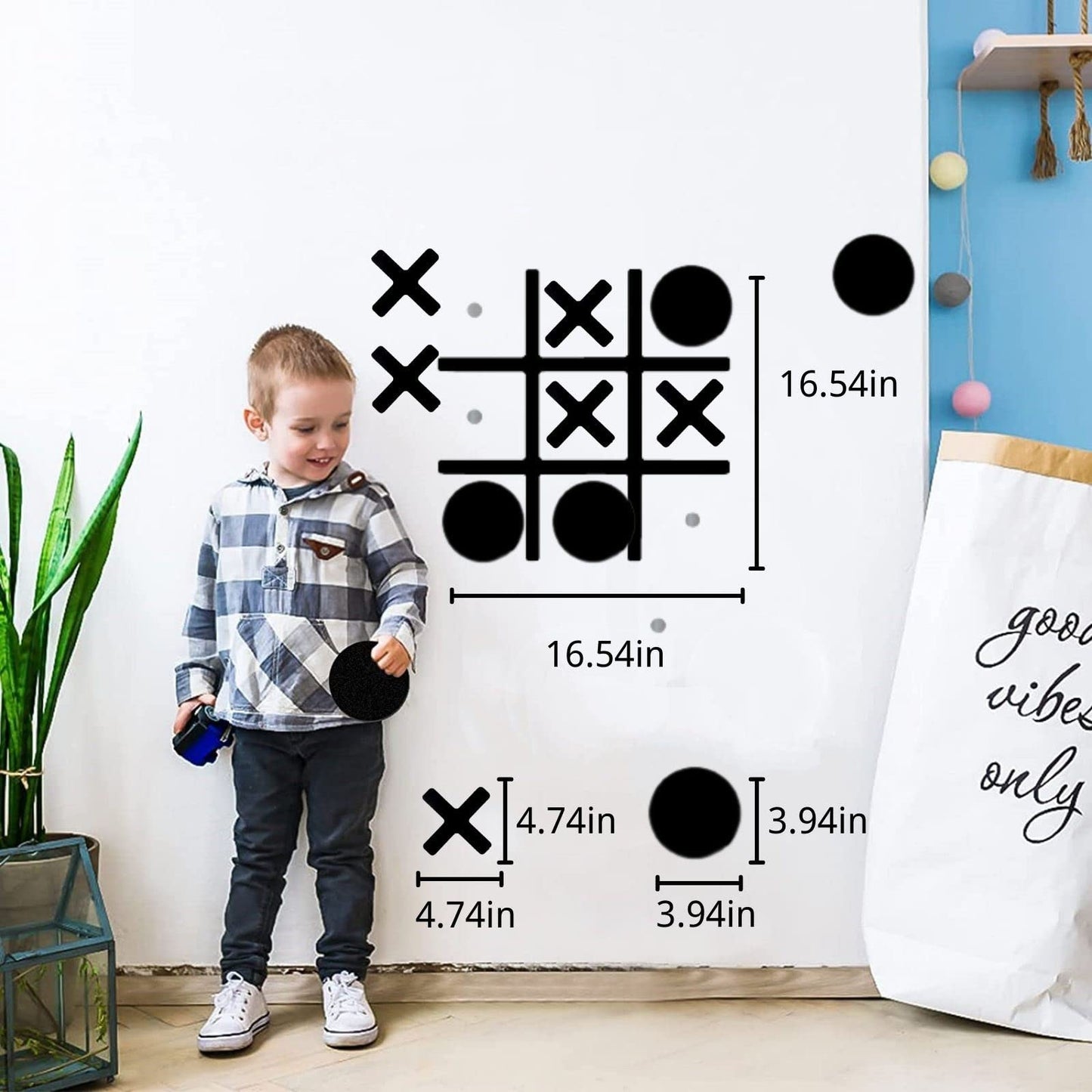 Magnetic Tic Tac Toe Wall-Mount Game,Game Room Decor,Modern Wall Decals for Kids Room,Classroom&Offices,Best Gift for Family, Friends (Black)