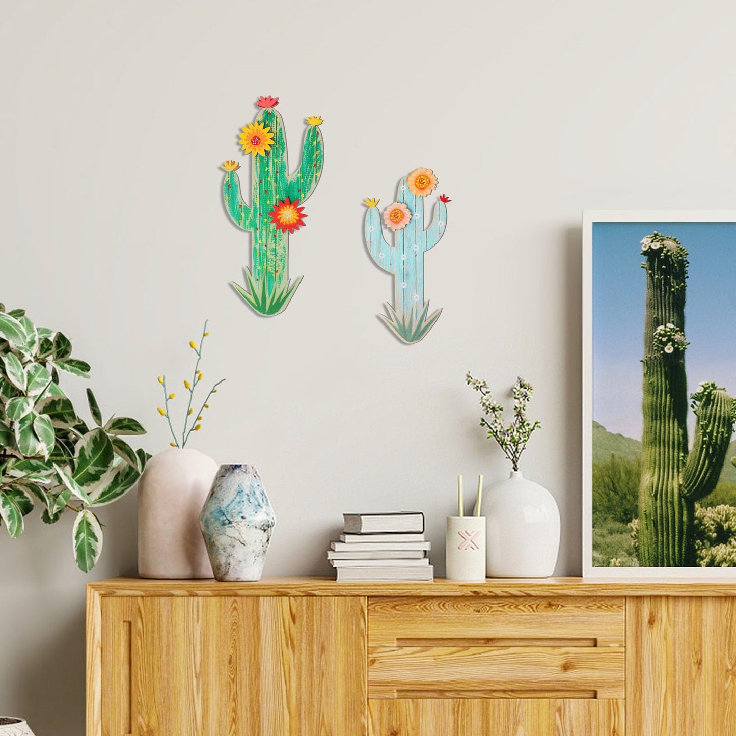 KOYILTD 2 Pcs Cactus Wall Art Wooden Southwestern Decor Western Bathroom Decoration Vivid Cactus Wall Decor for Home Bathroom Bedroom Livingroom Nursery (Vivid, Medium)