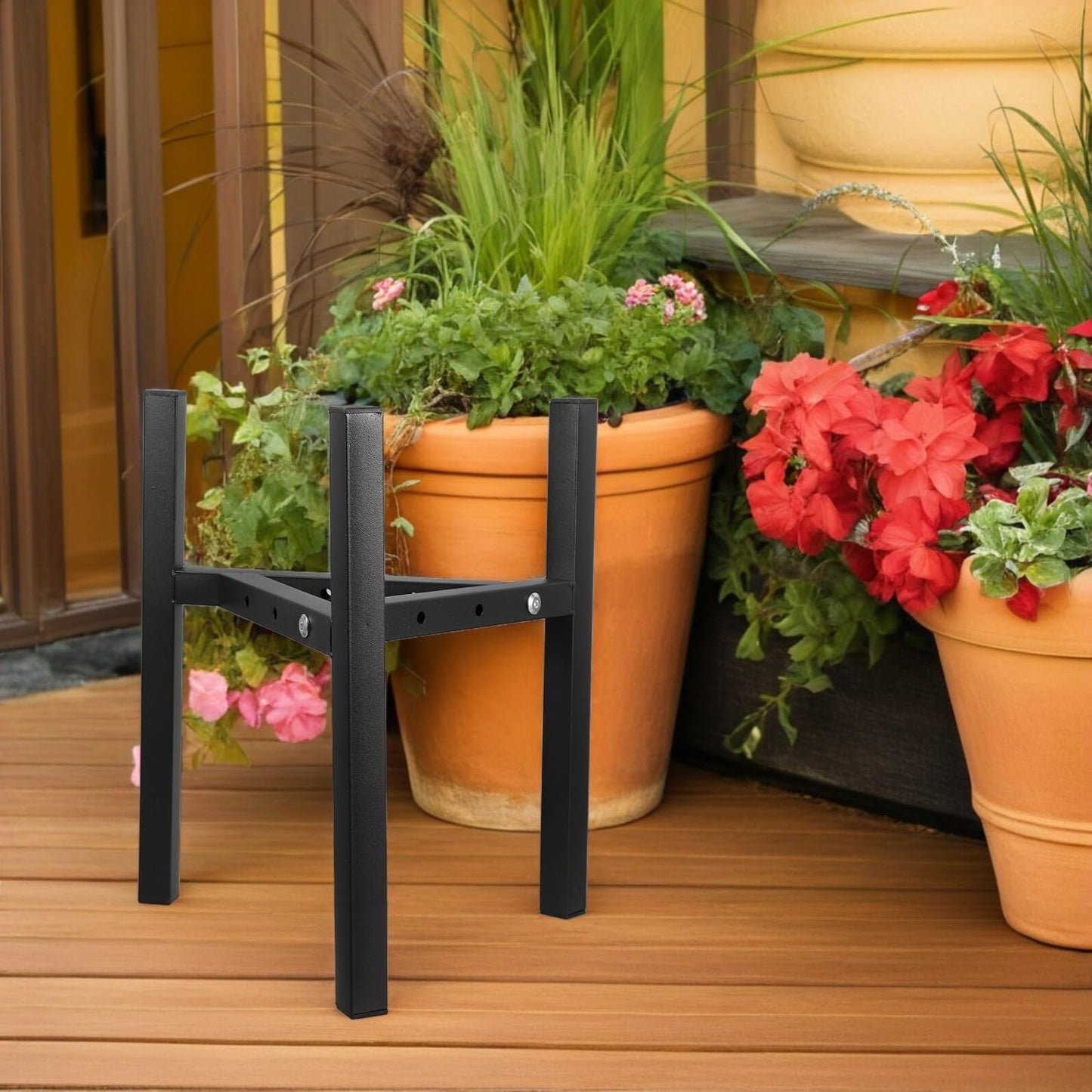 Toyvian Metal Plant Stand Tall Potted Plant Shelf for Indoor Outdoor Use, Black Metal Balcony Rack Suitable for 23-32cm Flower Pots, 30cm Height, Corner Living Room Display Holder