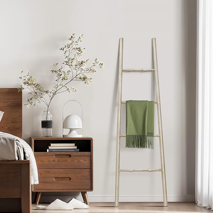 LuxenHome Rustic Blanket Ladder, 61'' Birch Wood 4-Rung Blanket Ladder, Farmhouse Towel Rack Stand for Bathroom Living Room Decor, Towel Holder House Furniture, Home Decor Accessories