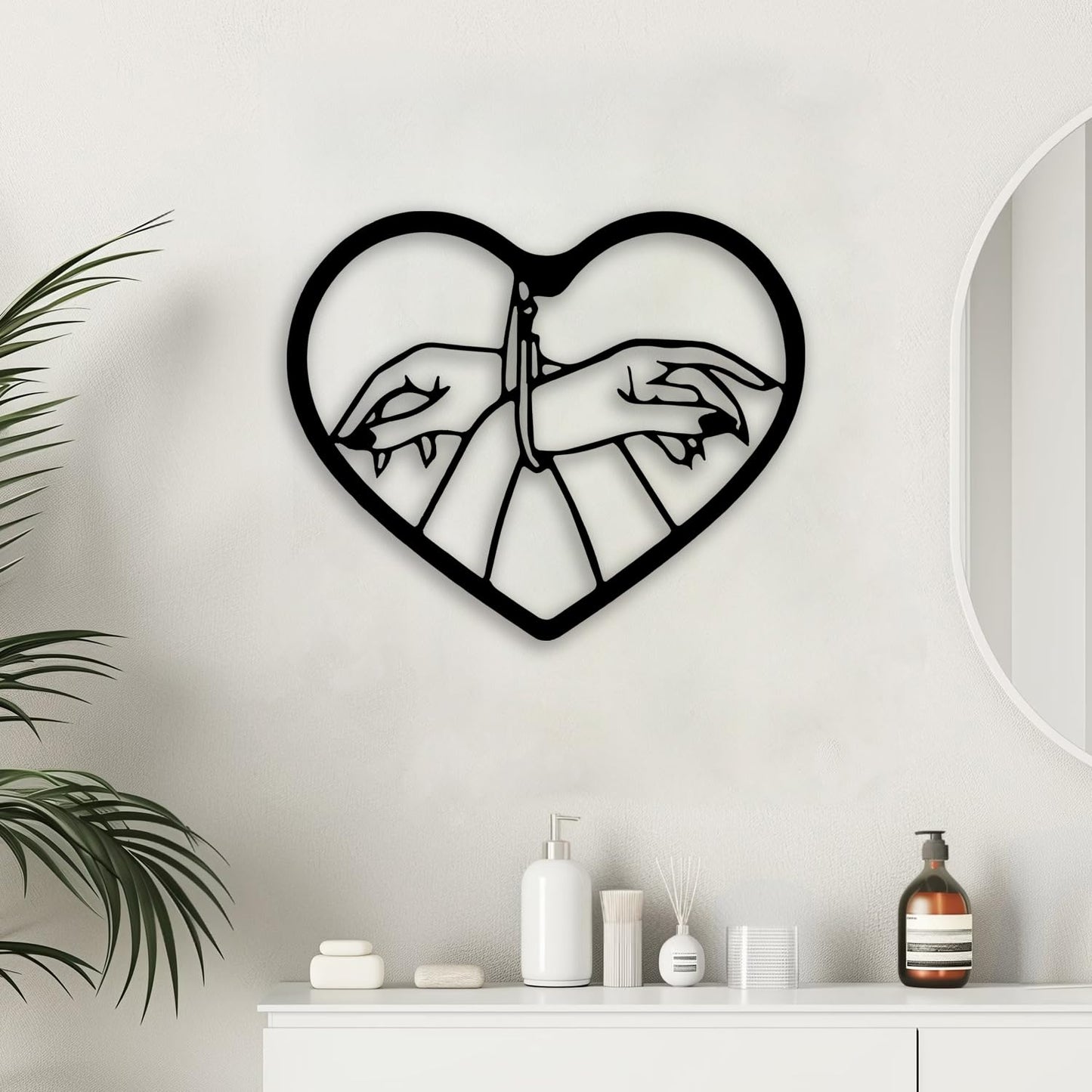 Romantic Heart Metal Wall Decor - Gothic Room Decor Wall Art Home Decor for Living Room, Bedroom, Dining Room, Bathroom, Office (Black)