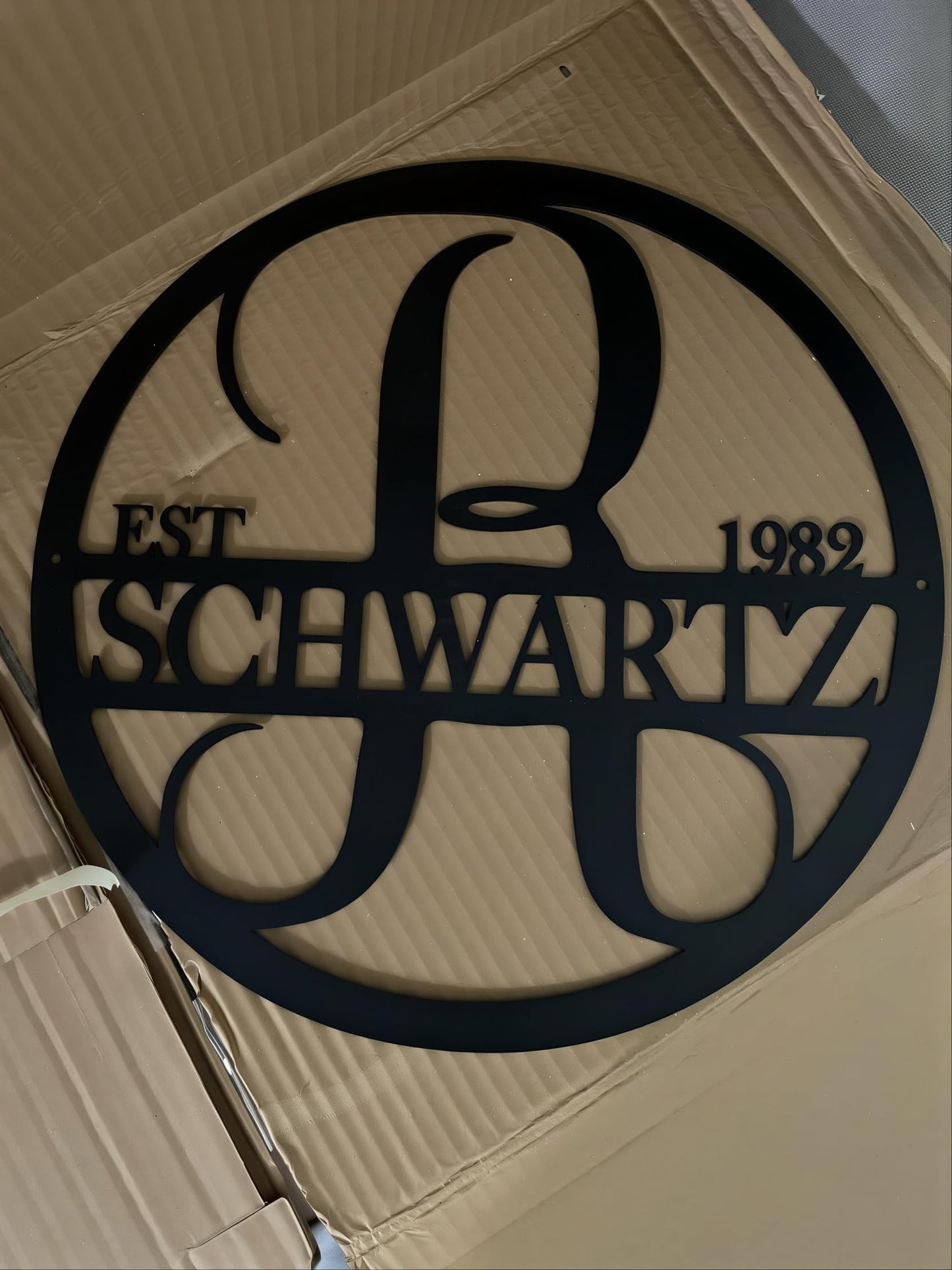 Personalized Metal Name Signs, Split Letter Monogram Wall Decor, Custom Last Name Sign, Family Name Sign for Outdoor, Personalized Wedding Gift, Garden Decor, Metal Wall Art, Housewarming Gift (MonogramDesign_7)
