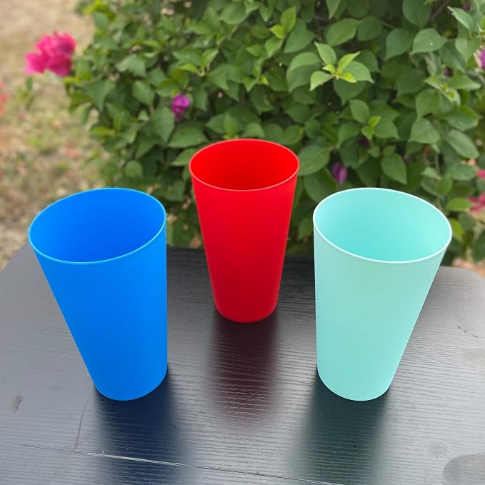 AOYITE 32 ounce Reusable Plastic Tumblers Set, BPA-Free and Dishwasher Safe Drinking Cups, Kids Glasses Set of 12 in 6 Assorted Colors For Indoor Outdoor Use