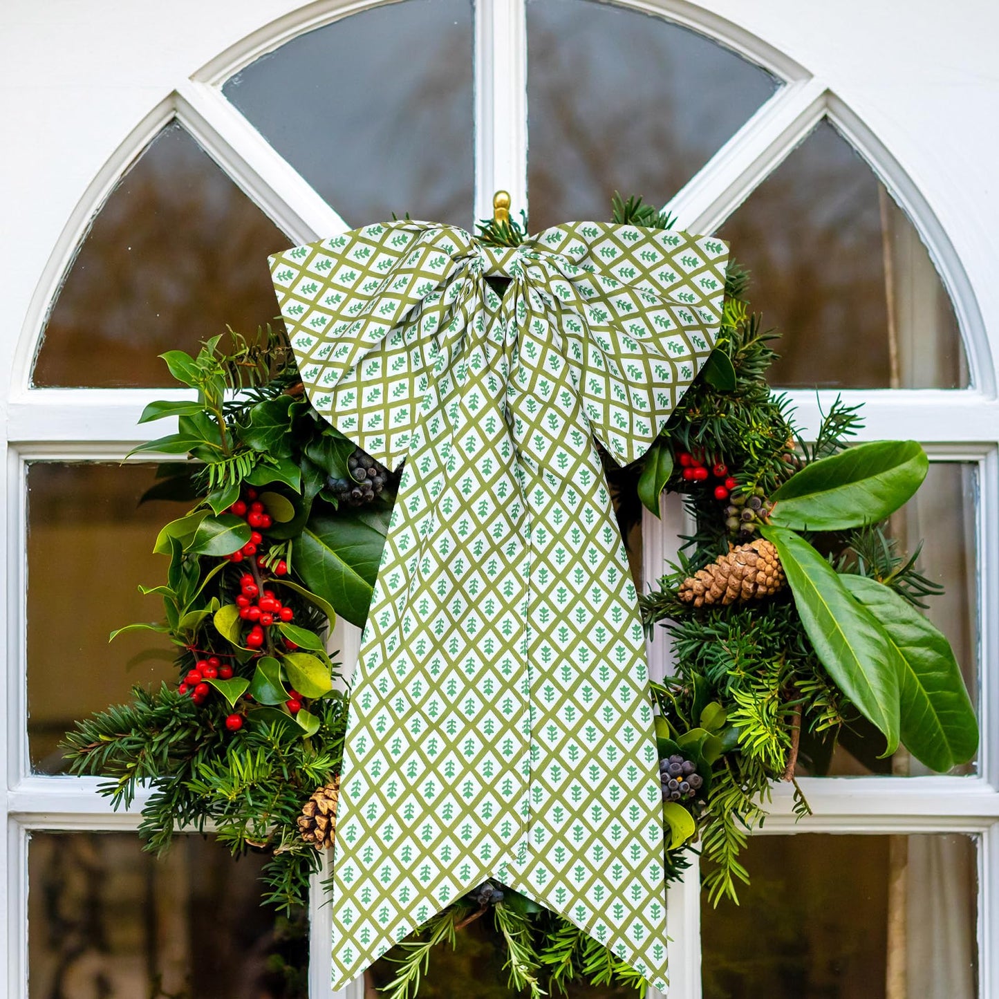 HunnmingRe 2 Pcs Green Block Print Bow Wreath Sash 24 x 16 Inch Christmas Wreath Sash for Front Door Holiday Floral Burlap Bow Accessories for Doorway Indoor Outdoor Garland Home (Green)