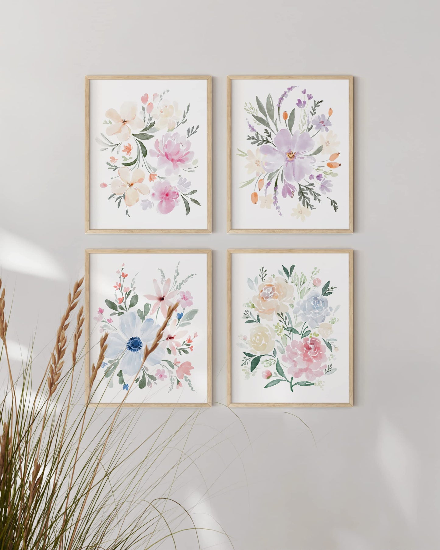 HAUS AND HUES Flower Wall Decor - Set of 4 Floral Wall Art, Framed Bouquet Pictures for Living Room, Bedroom, and Kitchen, Flower Pictures Wall Decor (Framed Beige, 11x14)