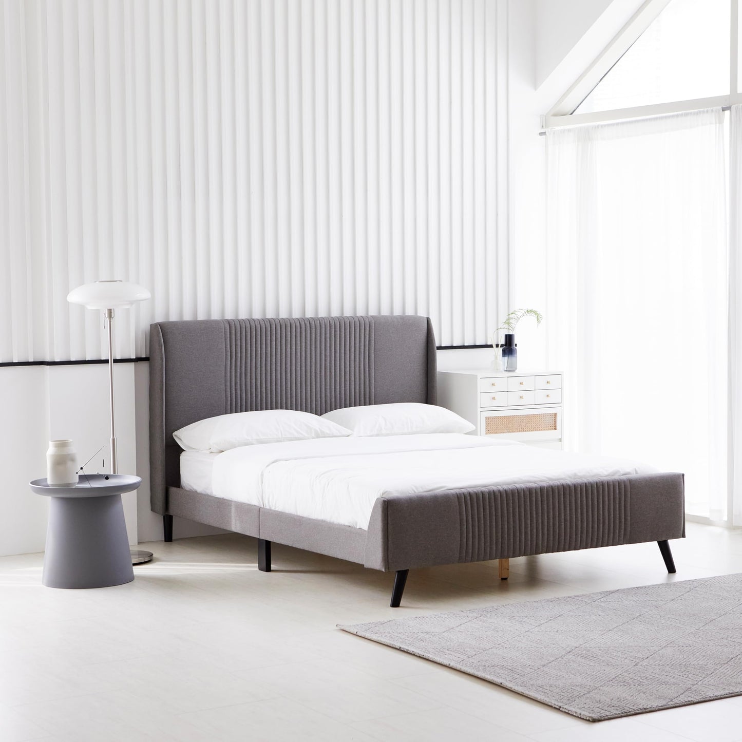 Livinia Sunset Queen Size Wingback Platform Bed, Fabric Upholstered Queen Bed Frame with Vertical Channel Tufted Headboard Footboard, Strong Wood Slats, No Box Spring Needed, Gray (Queen)