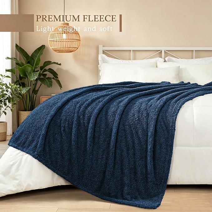Exclusivo Mezcla Fleece Twin Size Bed Blanket, Ultra Soft, Lightweight and Fuzzy Navy Blue Blanket for Women, Home Decor, 60x80 Inches