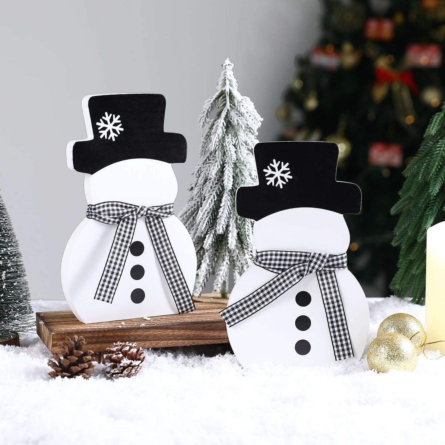 Christmas Decorations-2pcs Winter Wooden Snowman Signs Winter White Standing Farmhouse Snowman for Office Table Mantle Home Xmas Party Decor