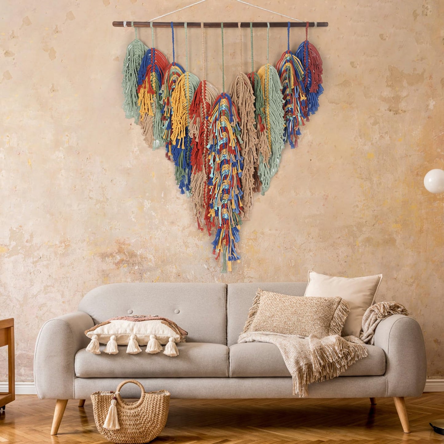 GYHPD Large Handmade Macrame Wall Hanging, Boho Wall Decor, Boho Woven Tassel Wall Art, Rustic Bohemian Home Decor for Living Room Bedroom, Aesthetic Housewarming Gift for Mom (Feather)
