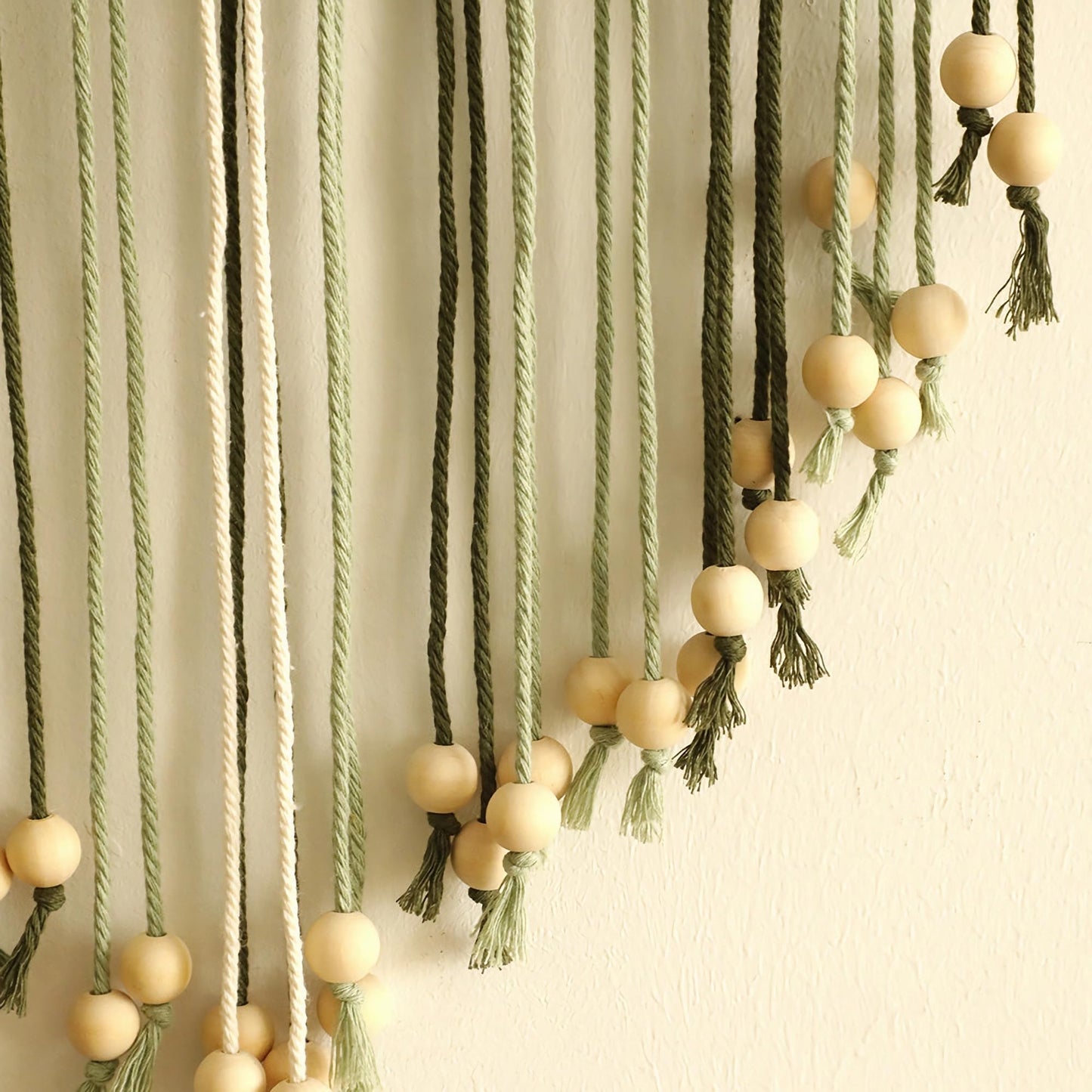 Ni-JASW Green Macrame Wall Hanging Decor, Boho Woven Leaf Feather Tapestries with Beads Tassels 15.7"x 37.8"