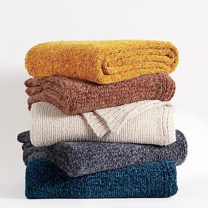BOURINA Chenille Throw Blanket for Couch Sofa Chair Bed Home Decoration, Soft Warm Cozy Blanket for All Season（50" x 60", Grey）