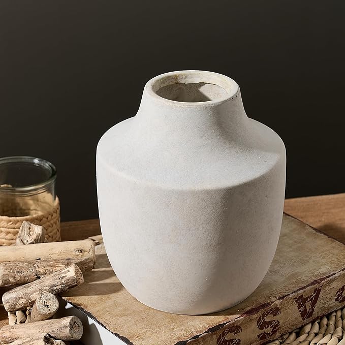 Mitt&Ditt Ceramic Flower Vase, 7.5 inch Off-White Farmhouse Rustic Vase, Handcrafted Weathered Pottery Vases, Small Flower Terracotta Vases for Home Decor, Living Room, Table, Shelf