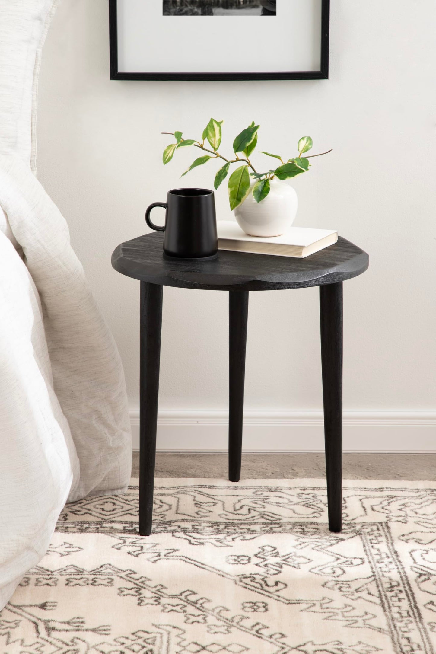 Kate and Laurel Tavares Modern Wooden Round Side Table, 18 x 18 x 20, Black, Solid Wood Accent End Table with Textured Top and Faceted Edge for Use as Indoor Plant Stand or Living Room Decor Piece