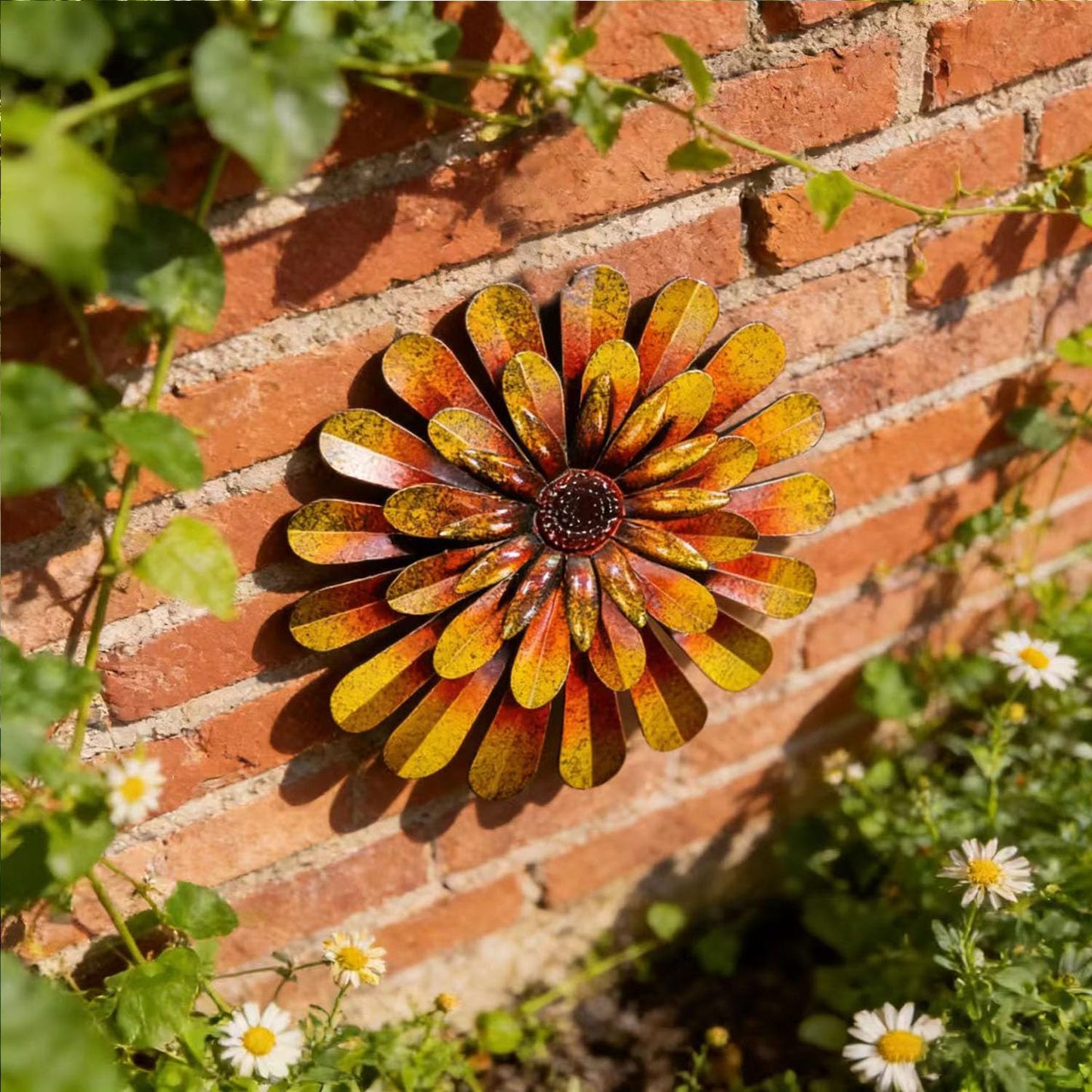 HOOEN Metal Flowers Wall Decor 2pack Wall Art Decorations Hanging for Indoor Outdoor Home Garden Farmhouse Yard Patio Fence Living Room Bedroom Decor
