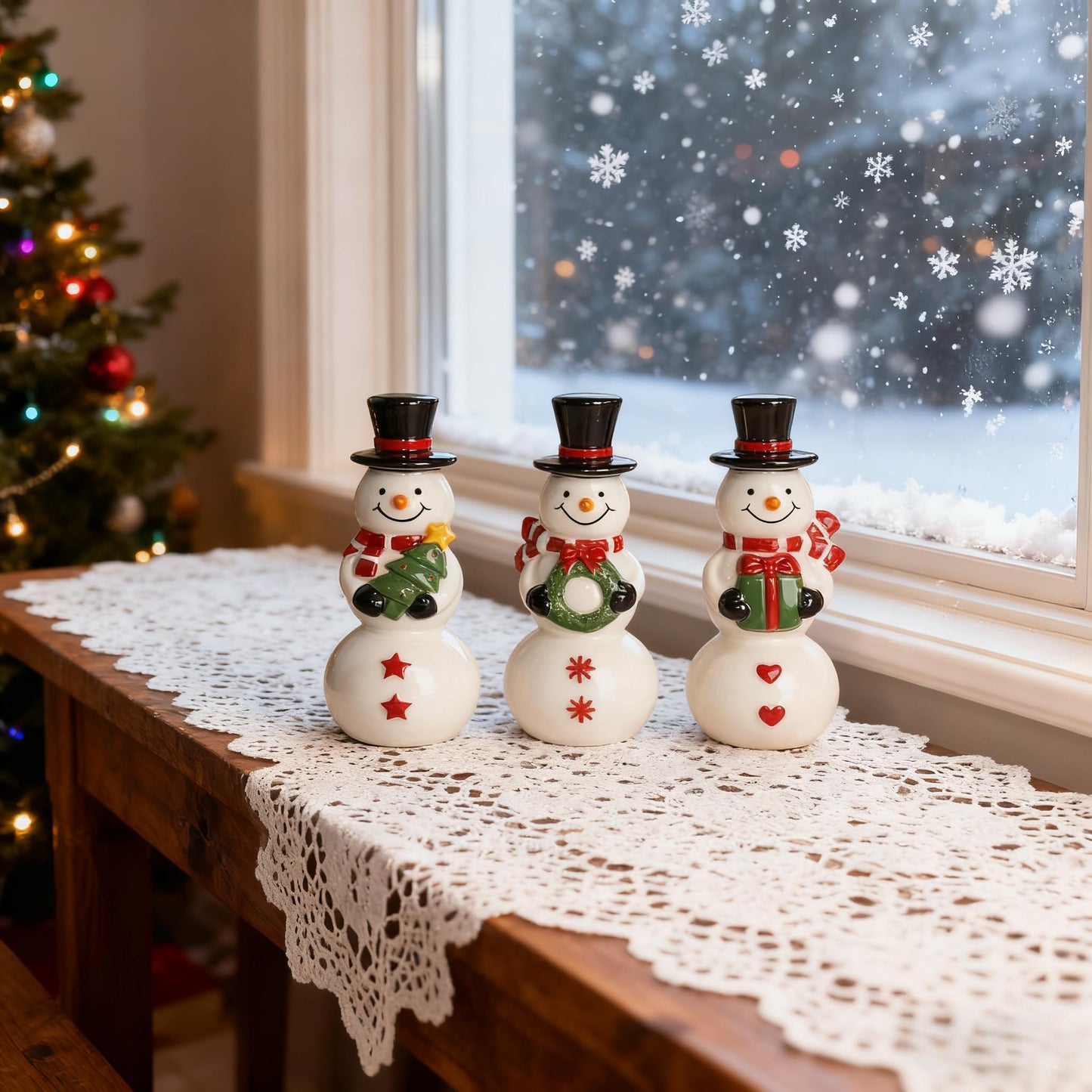 NEROSUN Christmas Snowman Figurines, Set of 3 Ceramic Cute Snowman Ornaments Christmas Decorations, Winter Table Centerpiece for Indoor Cabinet Mantel Fireplace Holiday Xmas Decor