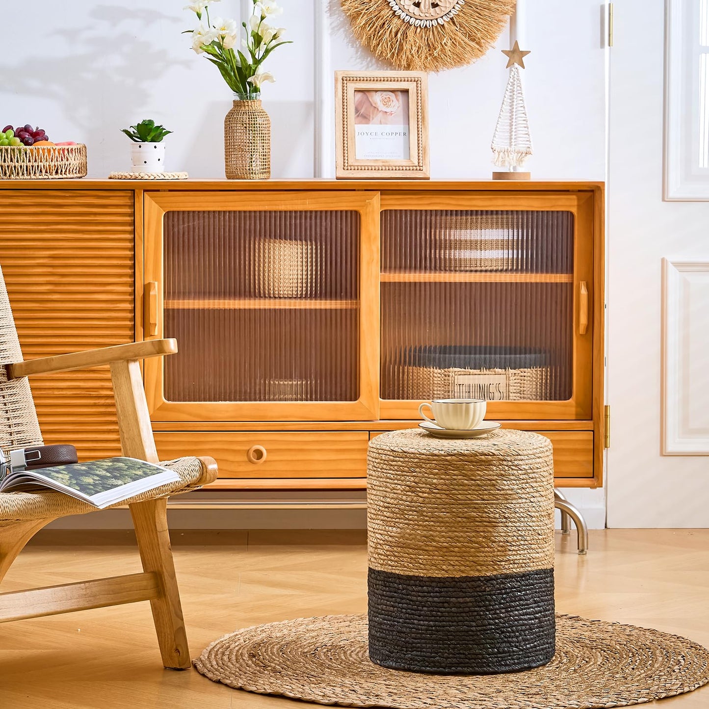 Wimarsbon Natural Seagrass Foot Stool, Hand Weaving Round Ottoman, for Living Room, Outdoor Seat (Natural & Black)
