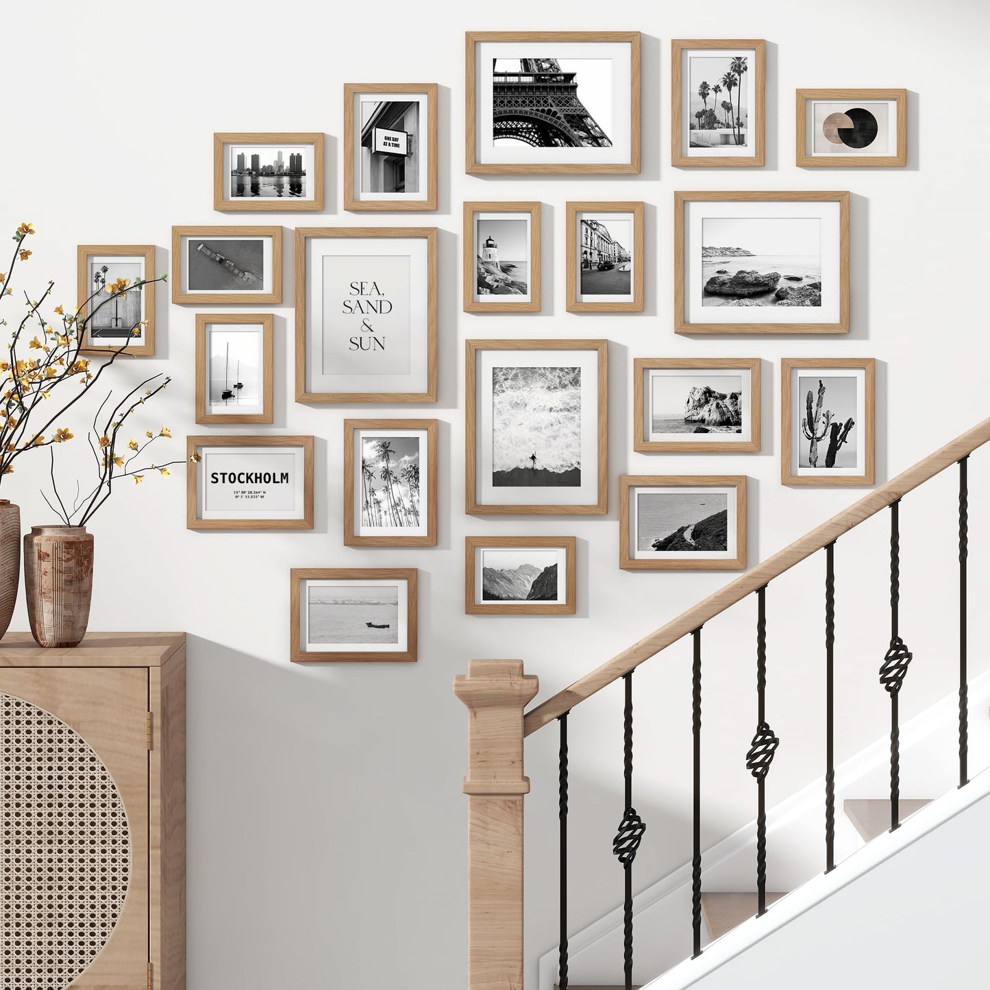 Venusmiles 20 Pack Picture Frames Collage Wall Decor, Gallery Frame Set for Wall Mounting or Tabletop Display, Multi Sizes Including 4pcs 8x10, 8pcs 5x7, 8pcs 4x6, Oak