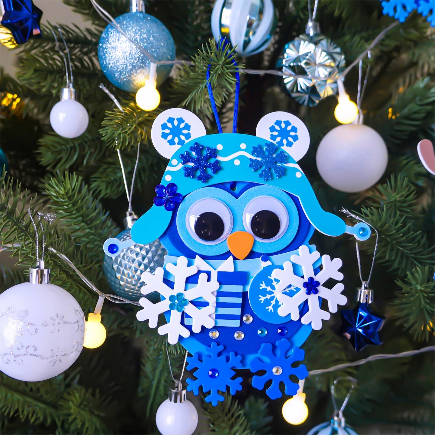 Winlyn 24 Sets Winter Craft Kits Christmas Crafts DIY Snowflake Owl Ornaments Decorations Craft Kit Festive Foam Stickers Winter Arts and Crafts for Kids Holiday Home Classroom Activities Party Favors