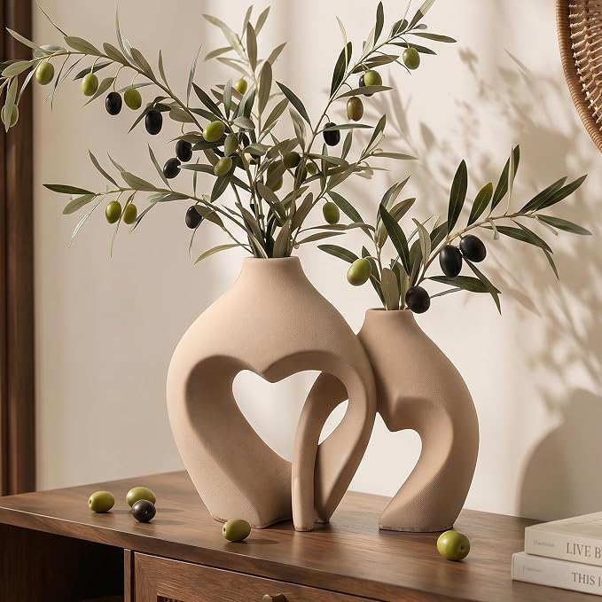 Brown Ceramic Flower Vases Home Decor Heart Shaped Vase Set of 2 Nordic Heart Shaped Vases, Minimalist Decorative Vase for Table Centerpiece Wedding Dining Living Room Office House Decoration
