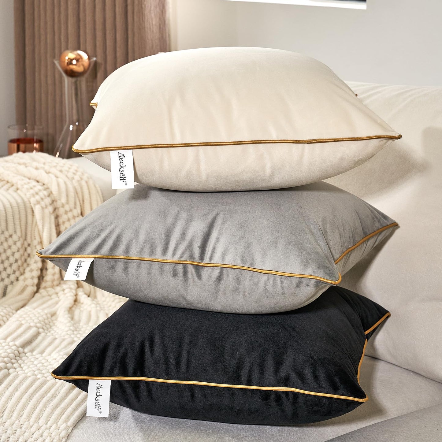 Aeckself Pack of 2 Gray Velvet Pillow Covers 18 x 18 Inch, Modern Luxury Decorative Pillowcase with Gold Trim Edge, Comfortable Soft Solid Cushion Case for Couch Bedroom Living Room