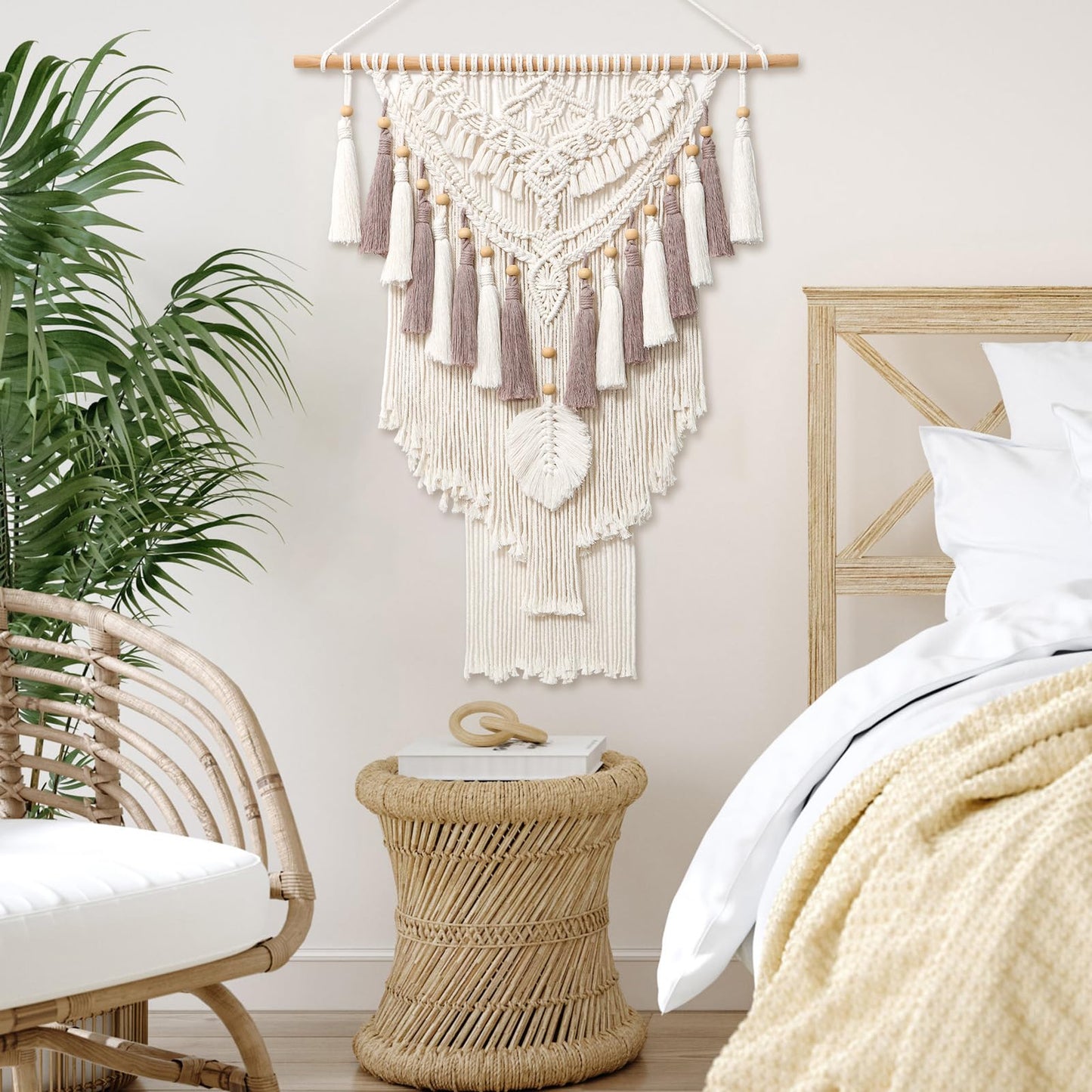 Dremisland Large Macrame Wall Hanging Woven Tapestry Beige Dusty Rose Handmade Tapestry Boho Chic Decor Large Wall Art for Home Apartment Living Room Bedroom Nursery Backdrop 37"x27.6" (Beige)