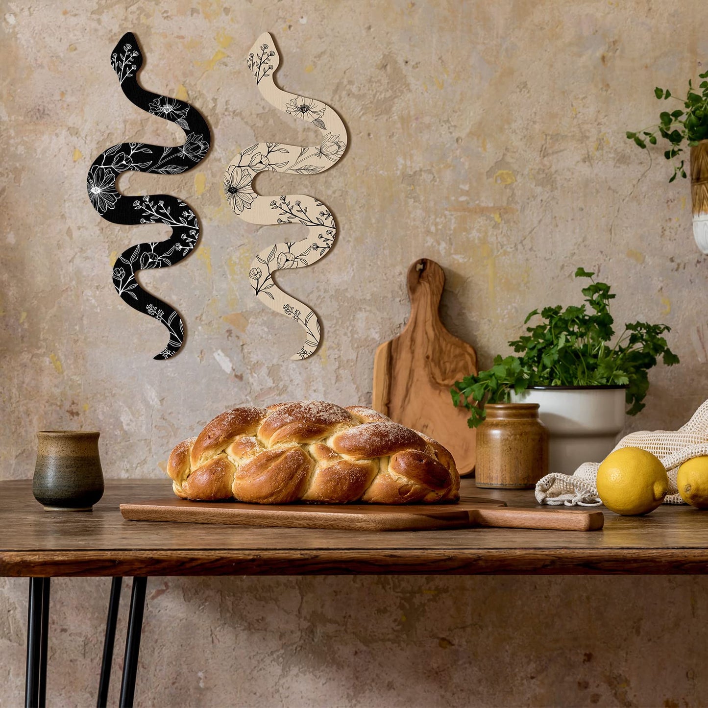 Gerrii Set of 2 Earthy Room Decor Wall Art Boho Witchy Wooden Snake Decor Natural Aesthetic Wall Hanging Boho Art for Apartment Bedroom Living Room(Crawl)