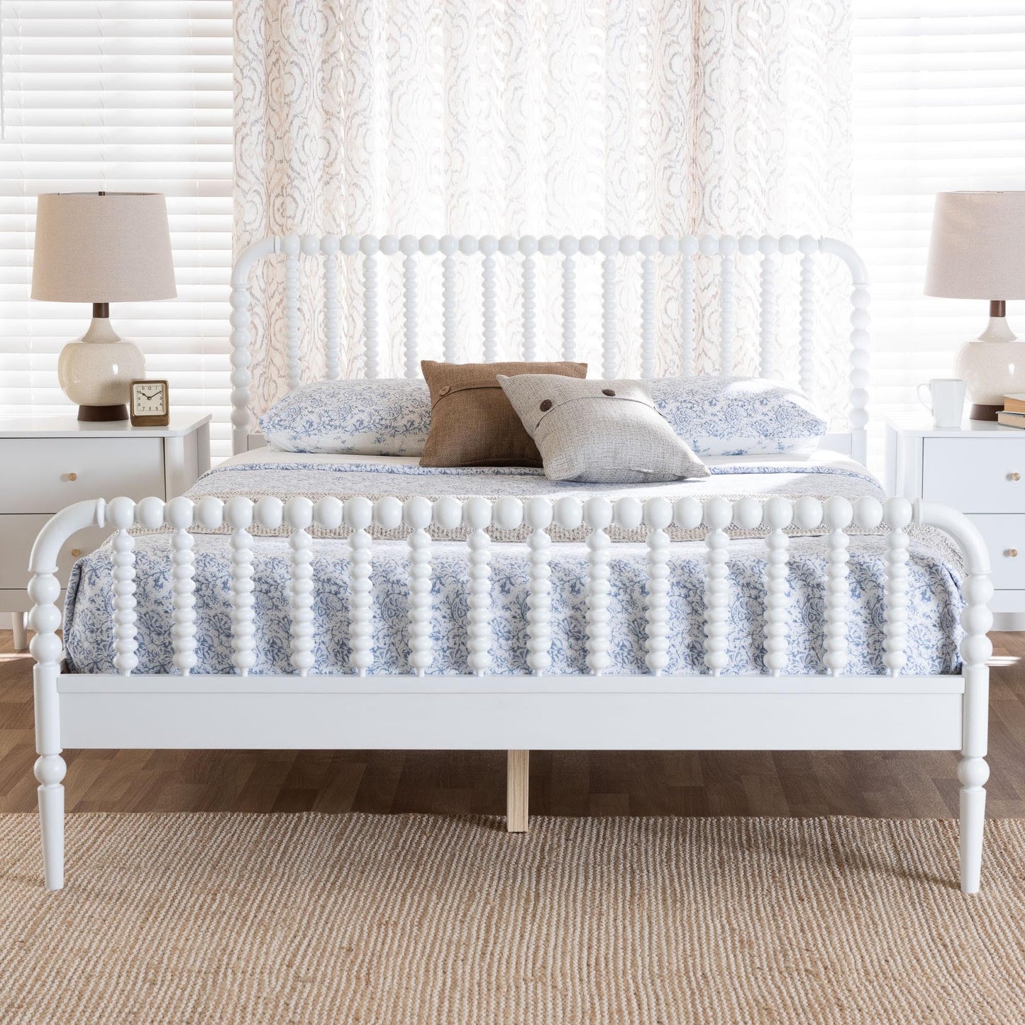 Baxton Studio Lucera Bobbin Wood Platform Bed, Queen, White