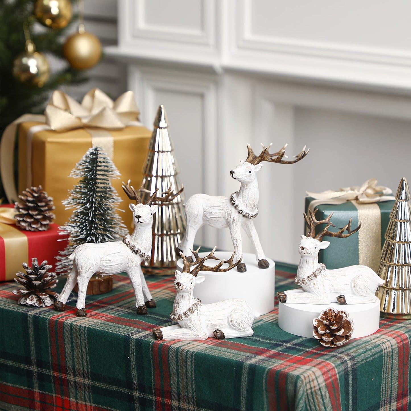 Wesiti 4 Pieces Christmas White Reindeer Gifts Stocking Stuffer Reindeer Tabletop Decoration Standing and Sitting Deer Figurines Xmas Decorative Statue Rustic Decor for Tabletop Mantel Winter Home