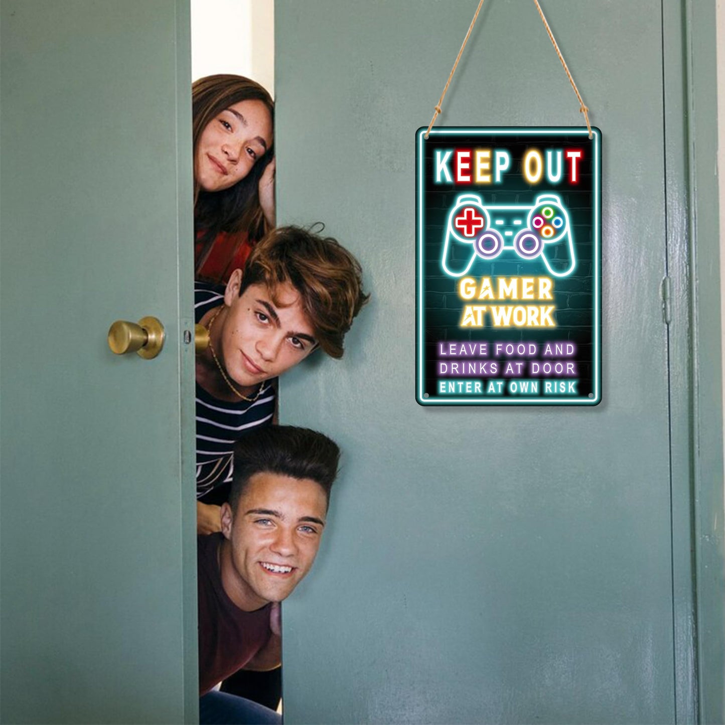 Keep Out Gamer at Work Sign - Cool Waterproof and Rust-proof Plastic Neon Gaming Posters Signs For Bedroom Door Wall Decor - Gift For Teen Boys, Boyfriend 12" * 8"