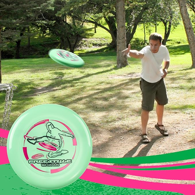 Wham-O Frisbee Ultimate Training Disc, Sports Flying Disc 160g, 10.5 Inch Durable and Flexible Compedition Disc for Outdoor Beach Backyard Family Fun