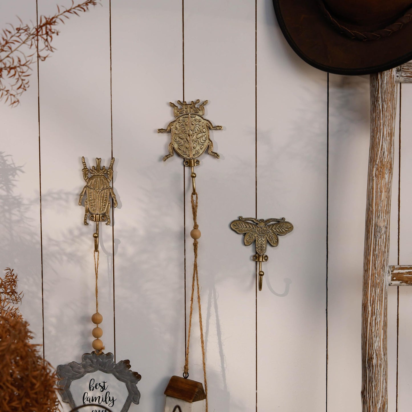 SOFFEE DESIGN Set of 3 Metal Insects Wall Hooks, Decorative Closet Organizer for Keys Jewelry, Nature-Inspired Home Decor