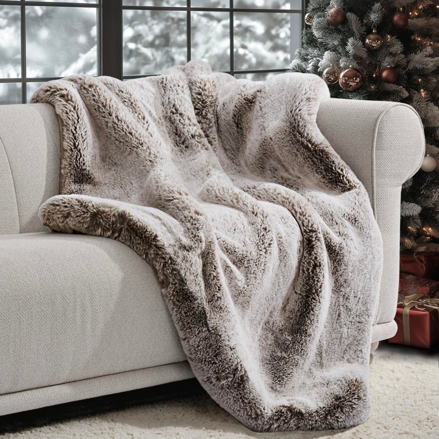 EVERGRACEHOME Luxury Soft Faux Chinchilla Fur Throw Blanket for Couch, Warm Thick Heavy Winter Throw Blanket 1220GSM for Bed, Fluffy Cozy Mink Blanket with Reversible Velvet, Champagne Fawn, 60"x80"