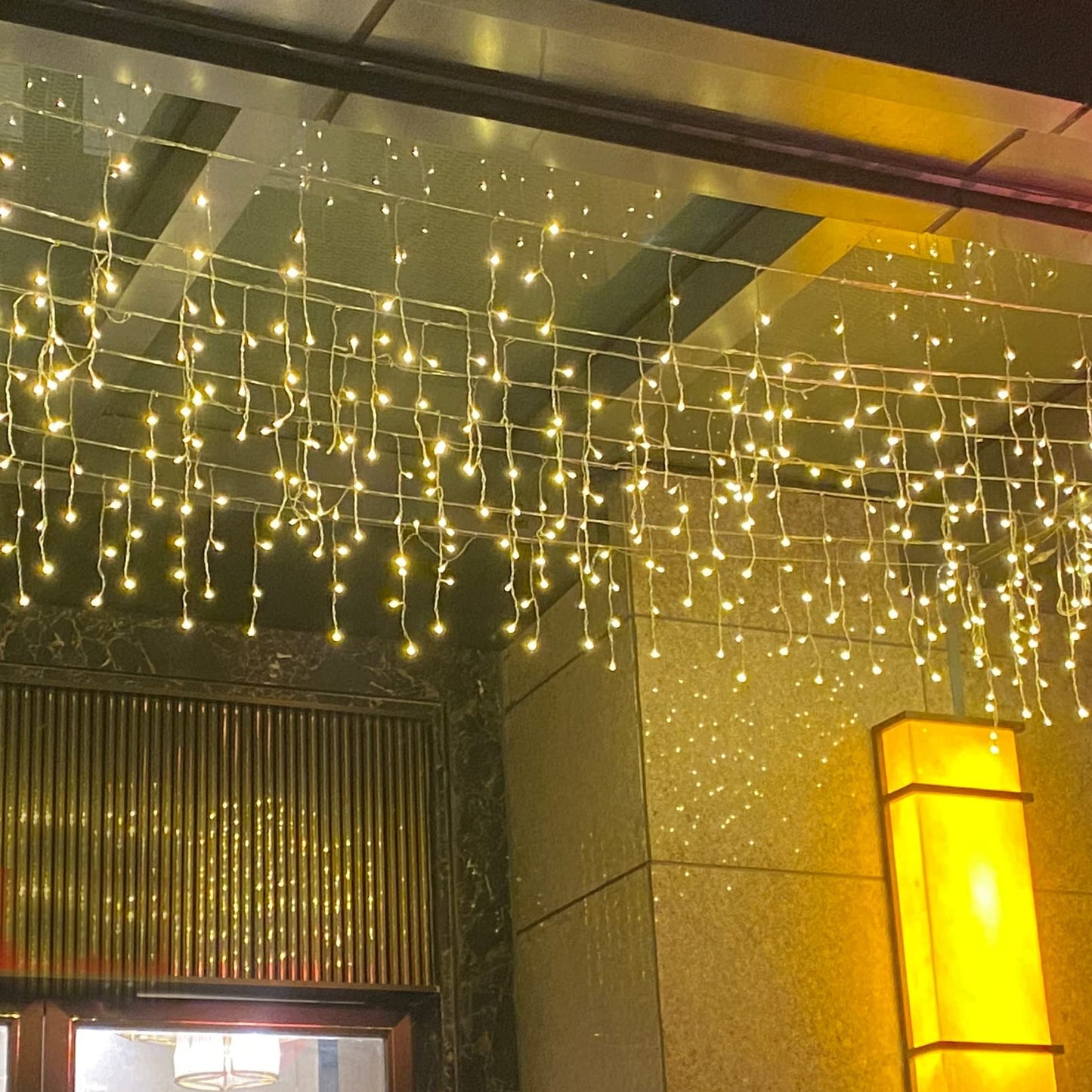 GTSYDING LED Icicle Lights, 13FT 72 LEDs 8 Modes Extendable Fairy Christmas Ceiling Dangling Hanging Twinkle Memory Short Curtain Lights for Party Decorations Outdoor Indoor (Warm White, 4M03)